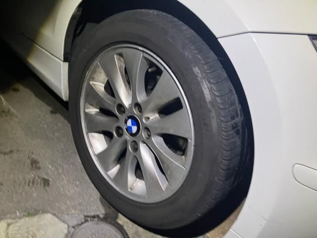 BMW 1SERIES 2009 Image 31