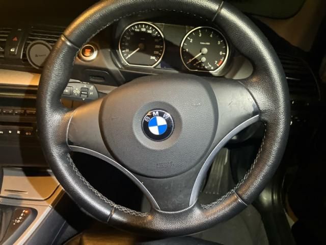 BMW 1SERIES 2009 Image 31