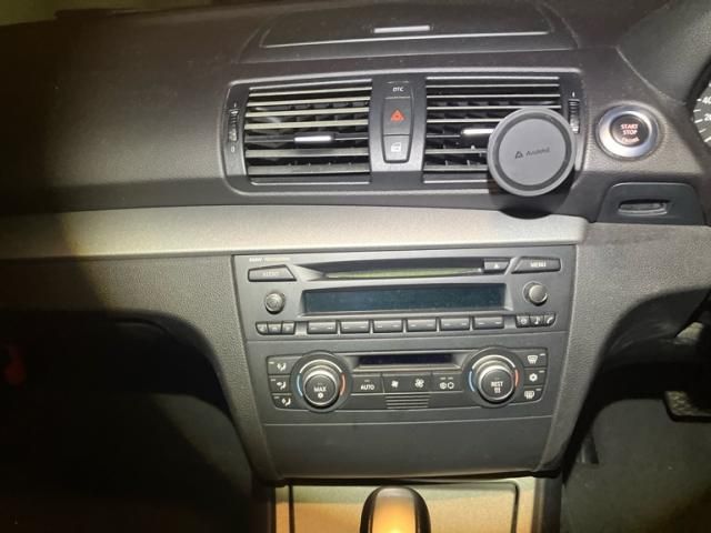 BMW 1SERIES 2009 Image 31