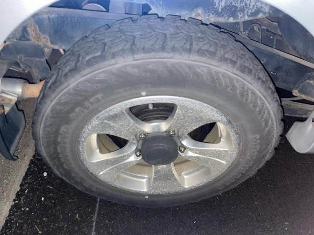 SUZUKI JIMNY 4WD 2001 Image 31