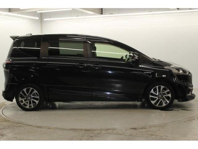 TOYOTA SIENTA HYBRID 2017 Image 31