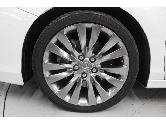 HONDA LEGEND HYBRID 2015 Image 31