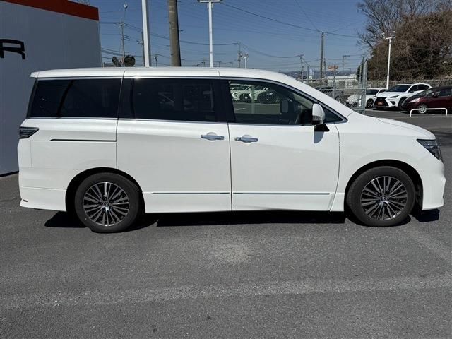 NISSAN ELGRAND 2024 Image 31