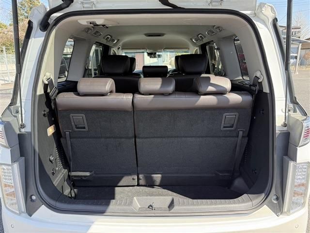 NISSAN ELGRAND 2024 Image 31