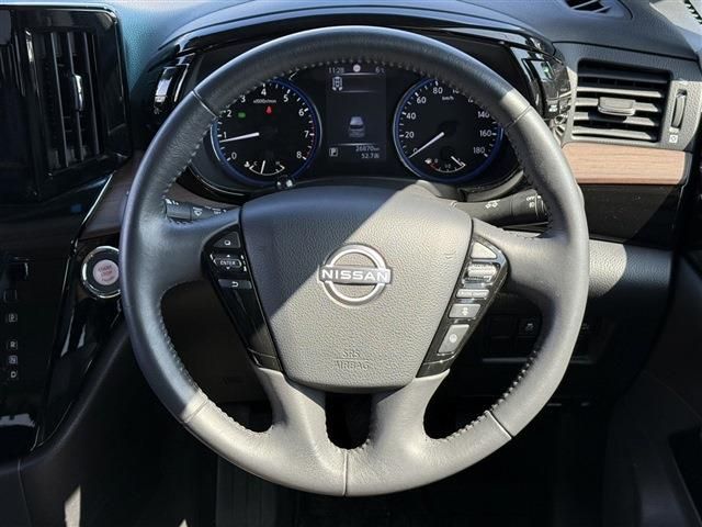 NISSAN ELGRAND 2024 Image 31