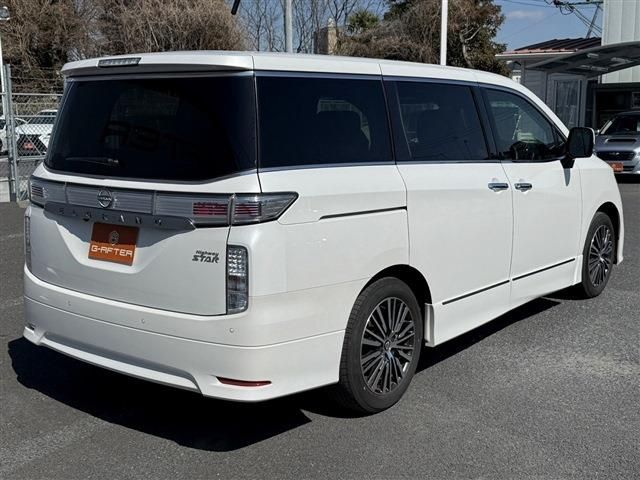 NISSAN ELGRAND 2024 Image 31