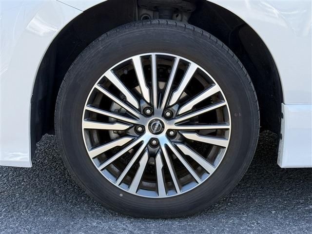 NISSAN ELGRAND 2024 Image 31