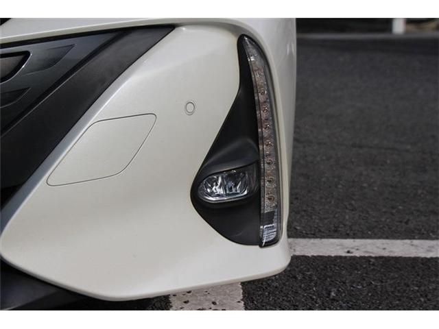 TOYOTA PRIUS PHV 2019 Image 31