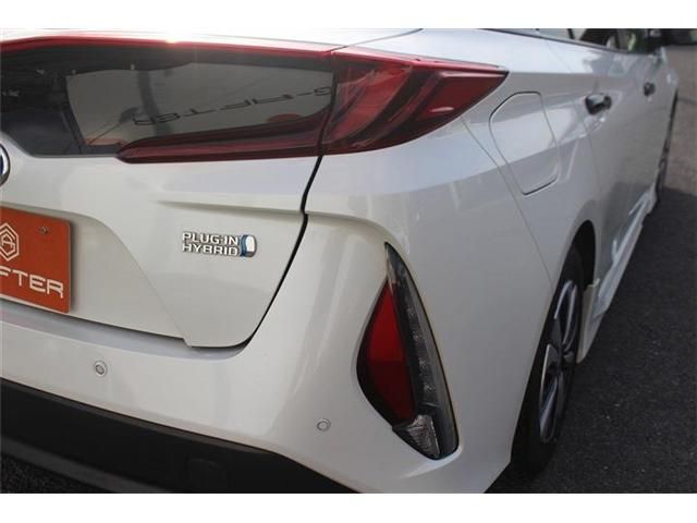 TOYOTA PRIUS PHV 2019 Image 31