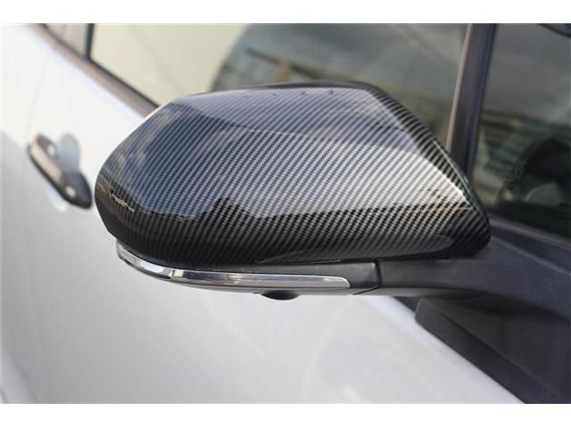 TOYOTA PRIUS PHV 2019 Image 31