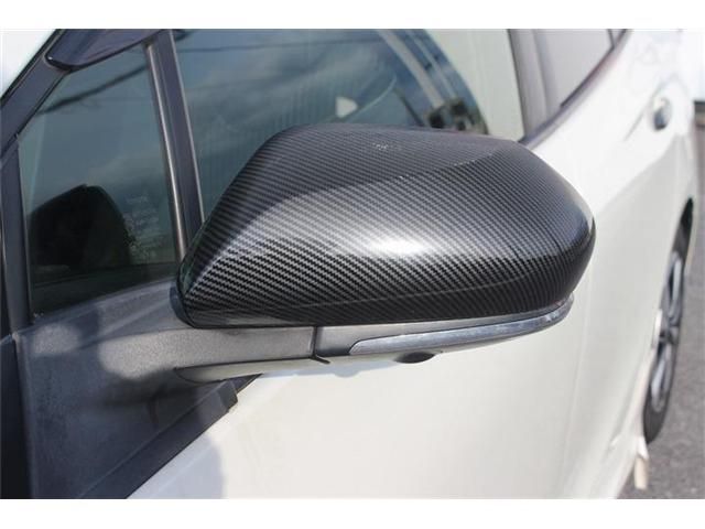 TOYOTA PRIUS PHV 2019 Image 31