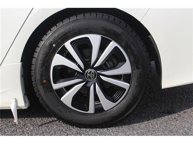 TOYOTA PRIUS PHV 2019 Image 31