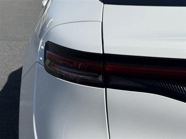 TOYOTA CROWN CROSSOVER 2023 Image 31