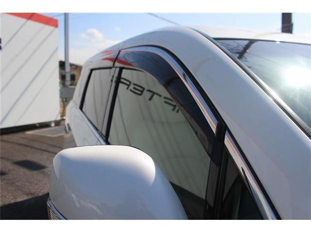 NISSAN ELGRAND 2017 Image 31