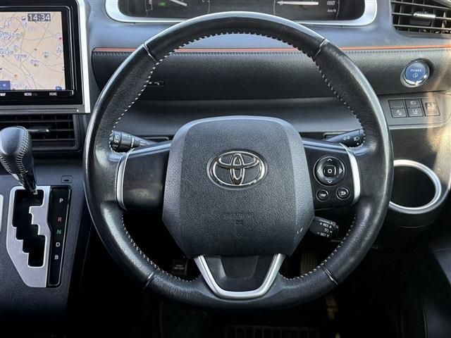 TOYOTA SIENTA HYBRID 2019 Image 31