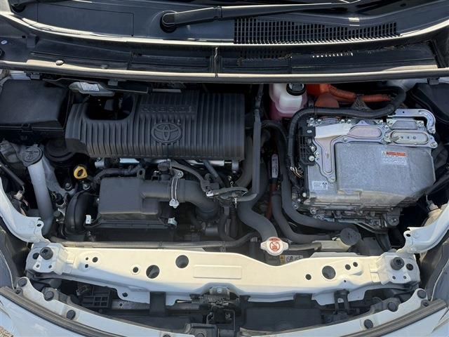 TOYOTA SIENTA HYBRID 2019 Image 31