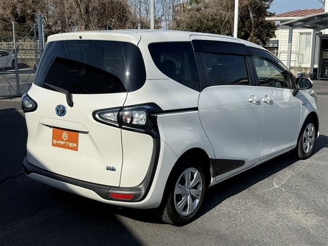 TOYOTA SIENTA HYBRID 2019 Image 31