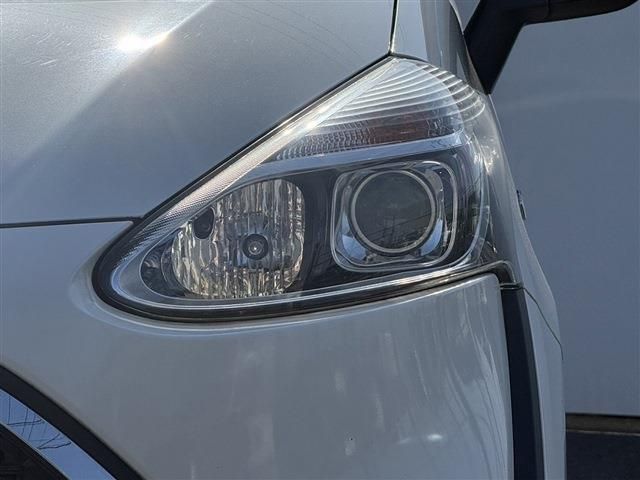 TOYOTA SIENTA HYBRID 2019 Image 31