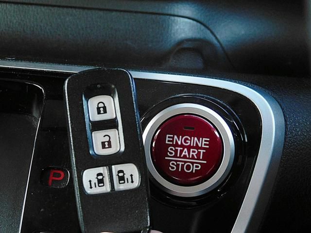 HONDA N BOX CUSTOM 2016 Image 31