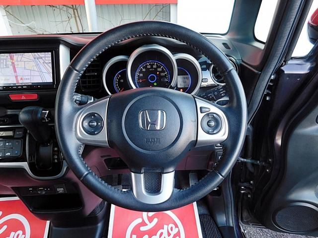 HONDA N BOX CUSTOM 2016 Image 31