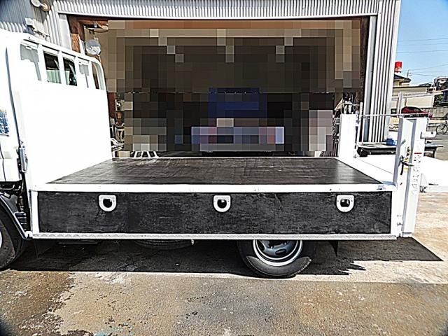 MITSUBISHI  2018 Image 31