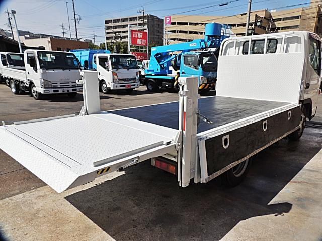 MITSUBISHI  2018 Image 31