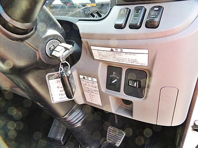 MITSUBISHI  2018 Image 31