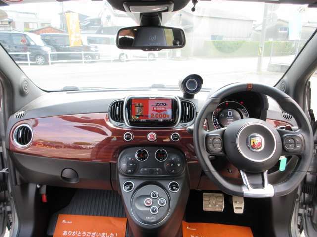 FIAT ABARTH 695 2019 Image 31