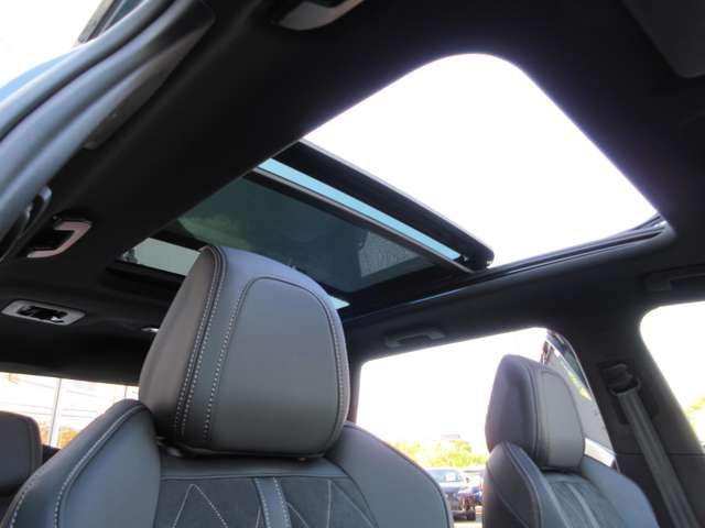 PEUGEOT 5008 2018 Image 31