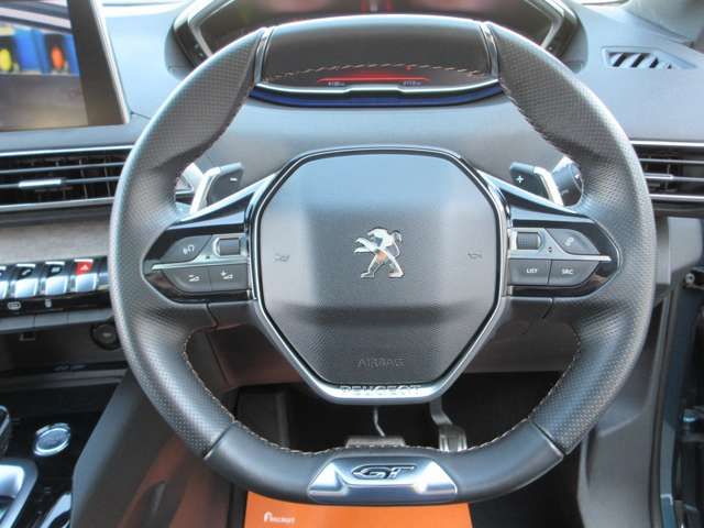 PEUGEOT 5008 2018 Image 31