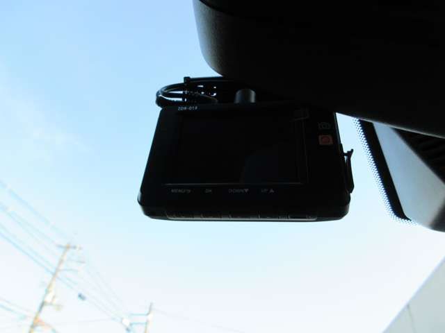 PEUGEOT 5008 2018 Image 31