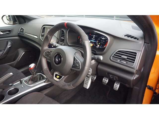 RENAULT MEGANE HATCH 2023 Image 31