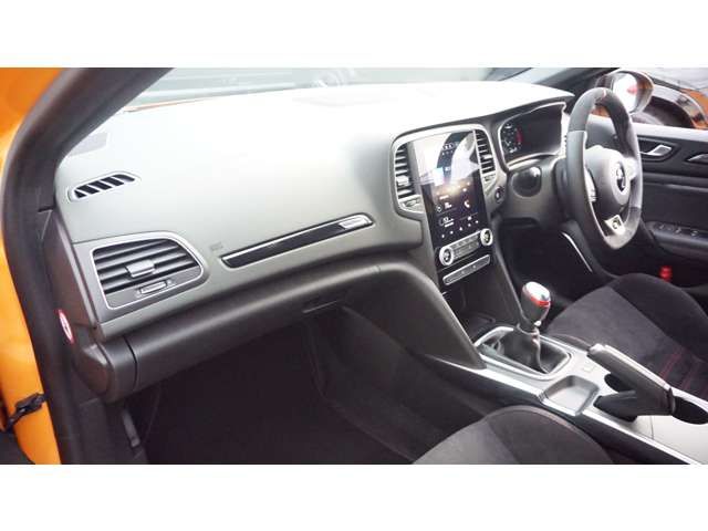 RENAULT MEGANE HATCH 2023 Image 31