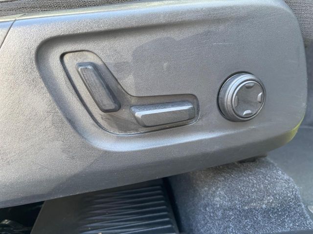 VOLVO XC40 2019 Image 31