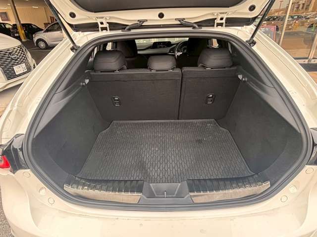 MAZDA 3 FASTBACK 2022 Image 31