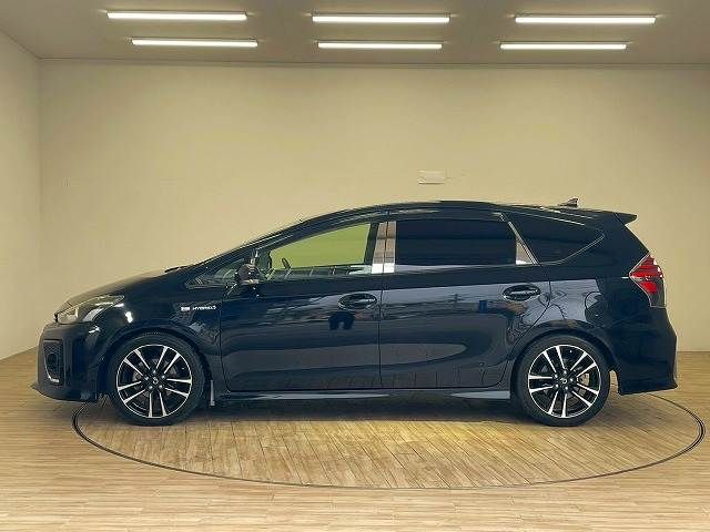 TOYOTA PRIUS ALPHA 2016 Image 31