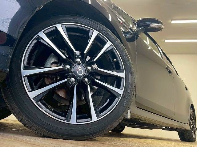 TOYOTA PRIUS ALPHA 2016 Image 31