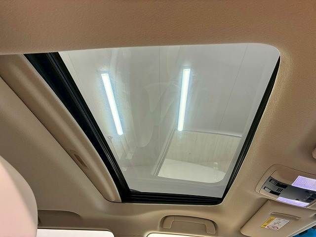 TOYOTA LANDCRUISER PRADO 2022 Image 31