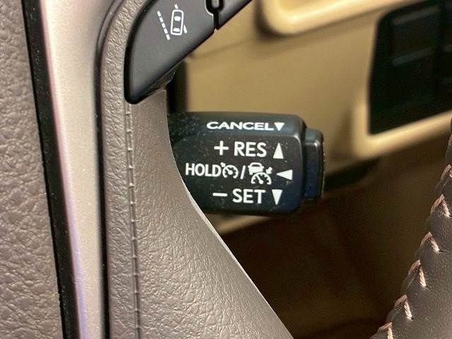 TOYOTA LANDCRUISER PRADO 2022 Image 31