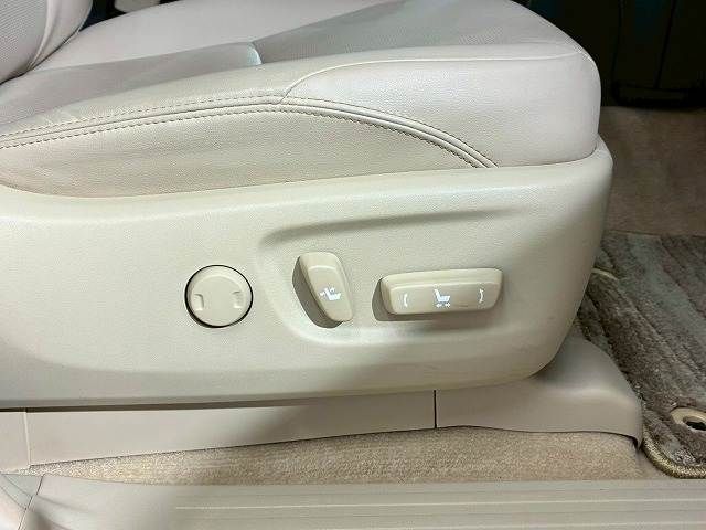 TOYOTA LANDCRUISER PRADO 2022 Image 31