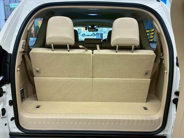 TOYOTA LANDCRUISER PRADO 2022 Image 31