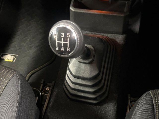 SUZUKI JIMNY SIERRA 2024 Image 31