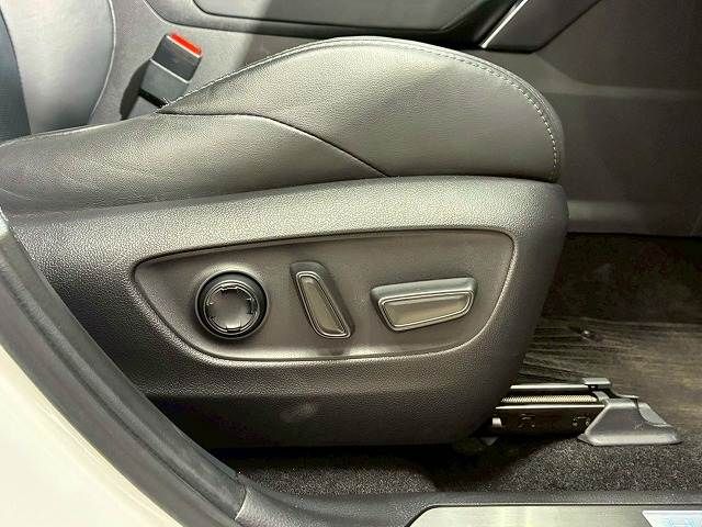 TOYOTA HARRIER HYBRID 2023 Image 31