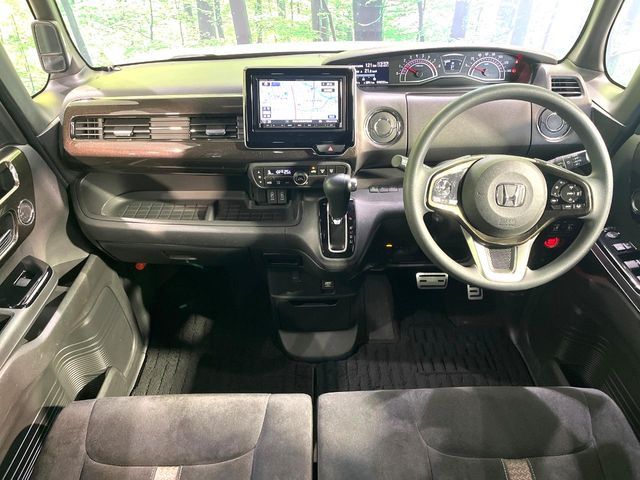 HONDA N BOX CUSTOM 2018 Image 31