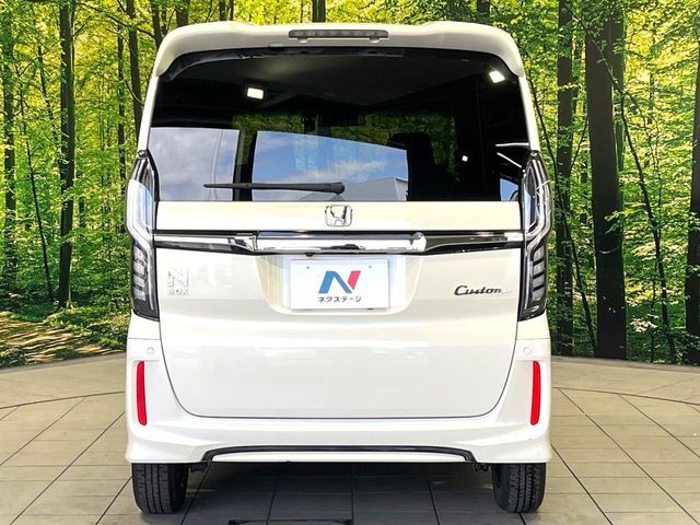 HONDA N BOX CUSTOM 2018 Image 31
