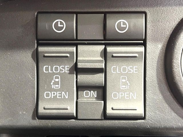 TOYOTA ROOMY 2021 Image 31