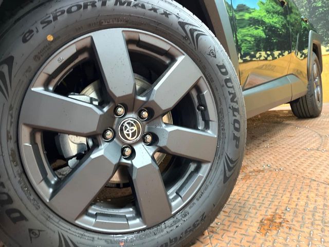 TOYOTA RAV4 HYBRID 4WD 2026 Image 31