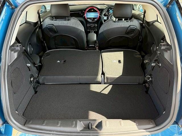 BMW MINI COOPER S 2023 Image 31