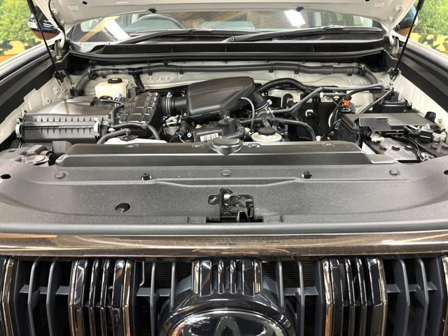 TOYOTA LANDCRUISER PRADO 2022 Image 31
