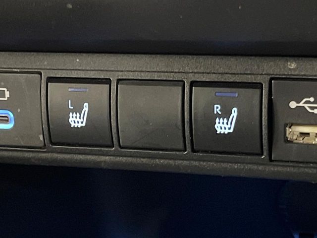 TOYOTA YARIS CROSS HYBRID 2023 Image 31